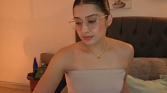 Emma Lombardi online show from 17, 12, 2025