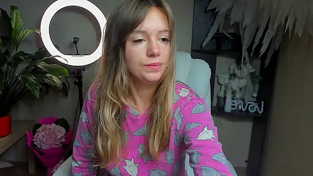 foxy blond online show from 3, 10, 2025