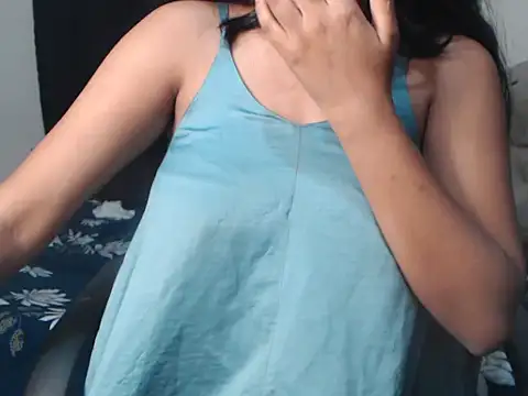 Snapshot of DevilErin chatting on 1, 3, 2025 DevilErin online show from 1, 3, 2025