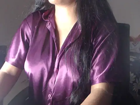 Snapshot of DevilErin chatting on 6, 11, 2025 DevilErin online show from 6, 11, 2025