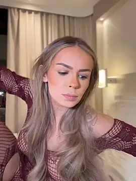 HotBella- online show from 15, 2, 2026