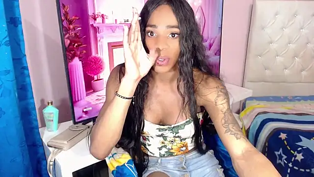 DannaDocell online show from 26, 2, 2025