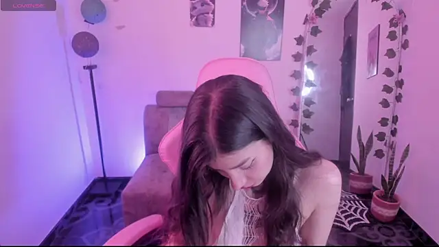 cami mila9 online show from 17, 9, 2025