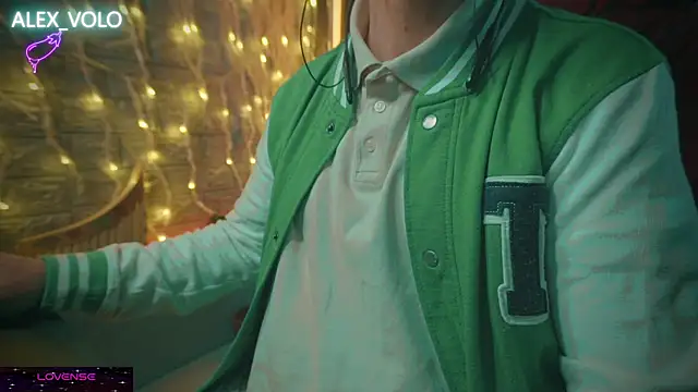 alex-volo online show from 30, 12, 2024