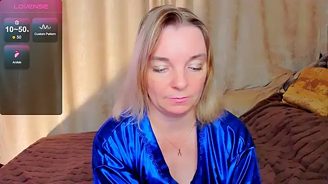 Regina  blue online show from 3, 10, 2025