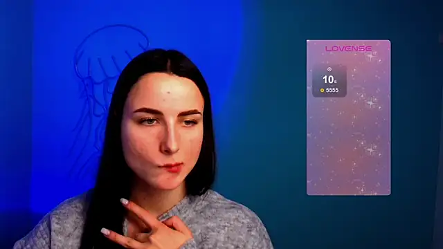 Eva Janee online show from 9, 1, 2025