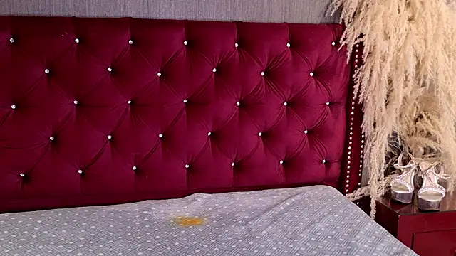 SeleneeEvanss online show from 8, 11, 2025