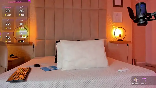 Amy-Saenz online show from 18, 11, 2025