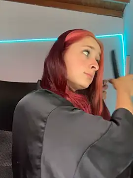 Snapshot of hannaa_brown chatting on 27, 2, 2025 hannaa brown online show from 27, 2, 2025