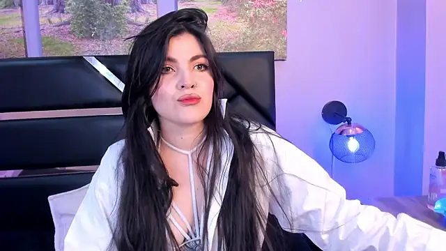 Amara vega online show from 26, 1, 2025