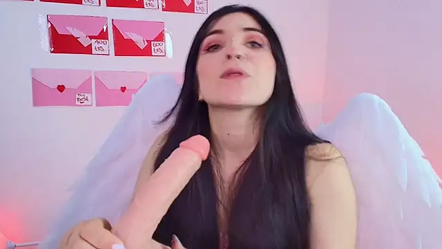 Amara vega online show from 15, 2, 2025