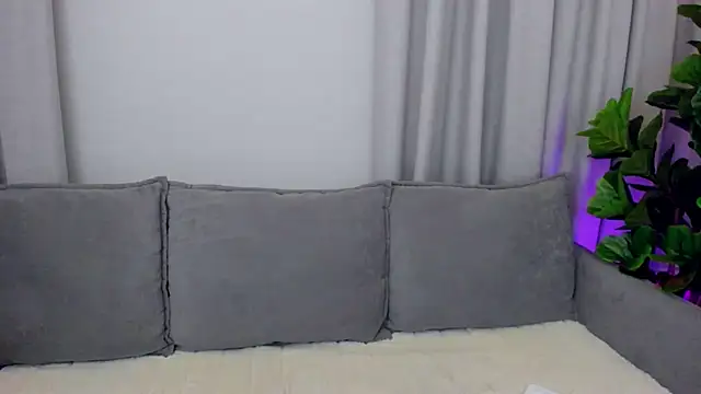 sexyangeloux online show from 16, 3, 2025