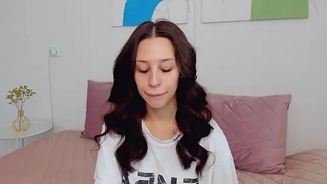 SelenaRousey online show from 26, 2, 2026