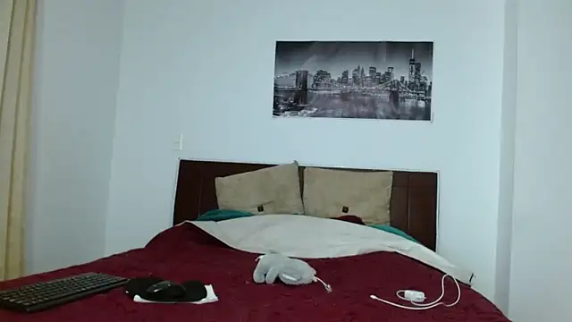 chicafitcaliente online show from 5, 11, 2025