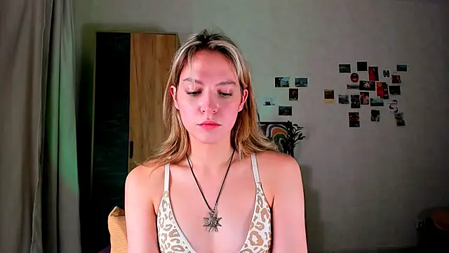 Niky  Jess online show from 16, 12, 2024