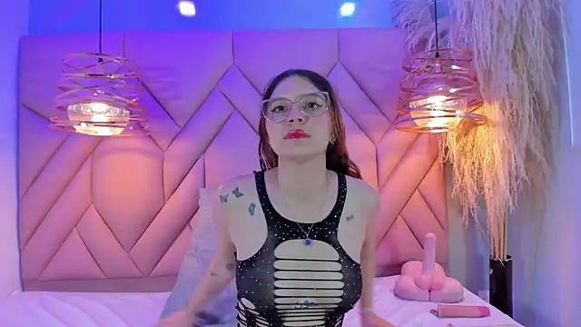 AngelaaCute  online show from 18, 3, 2025