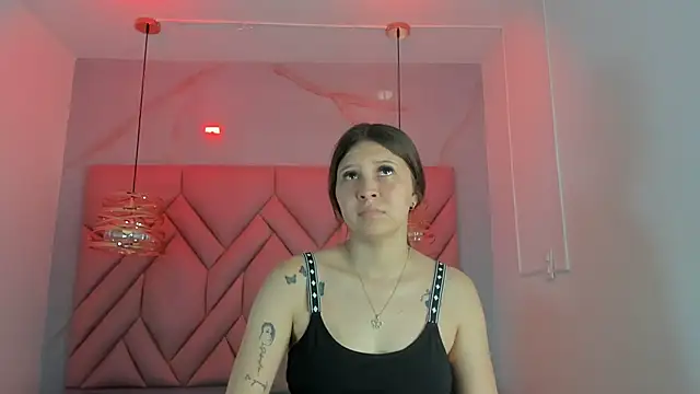 AngelaaCute  online show from 23, 5, 2026