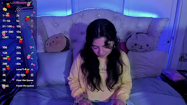 Snapshot of meraki_fraise chatting on 4, 12, 2024 meraki fraise online show from 4, 12, 2024