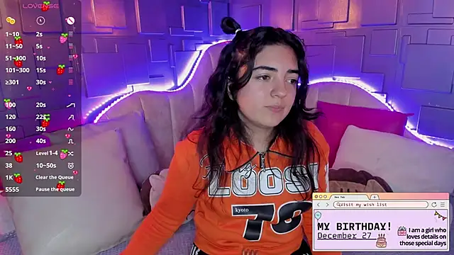 Snapshot of meraki_fraise chatting on 9, 12, 2024 meraki fraise online show from 9, 12, 2024
