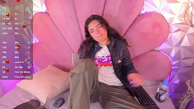 Snapshot of meraki_fraise chatting on 9, 2, 2025 meraki fraise online show from 9, 2, 2025