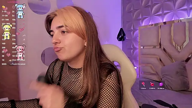 Snapshot of meraki_fraise chatting on 22, 3, 2025 meraki fraise online show from 22, 3, 2025