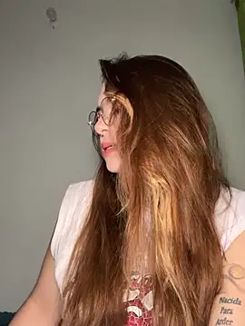 NatyOlson online show from 5, 10, 2025