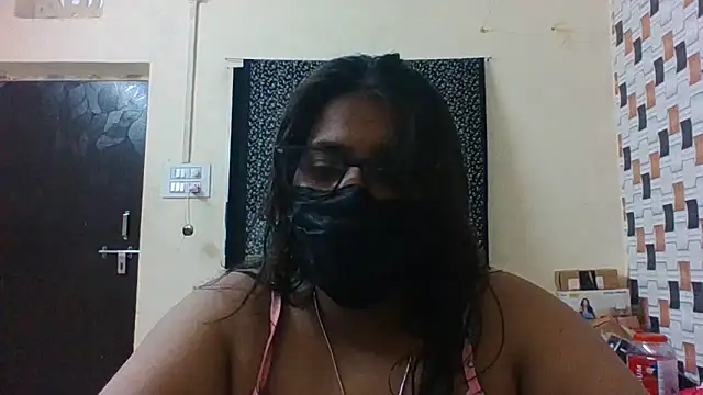 Snapshot of Hotmilfxox chatting on 6, 6, 2026 Hotmilfxox online show from 6, 6, 2026