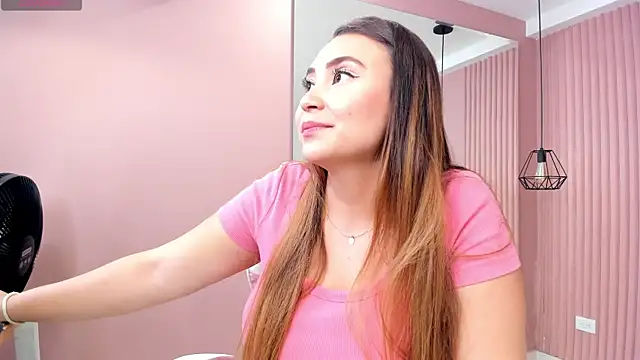 dulce santamaria online show from 2, 12, 2024