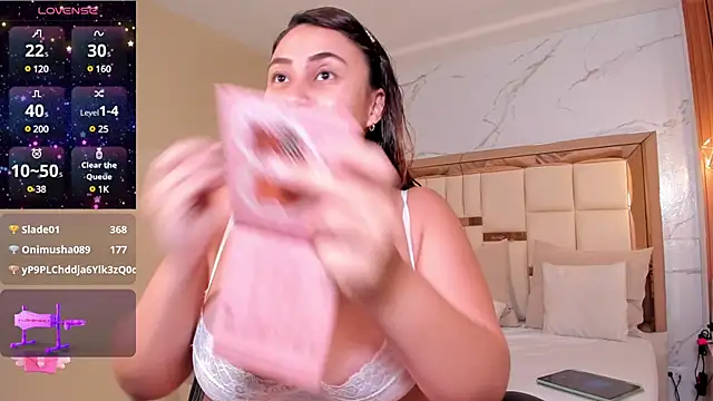 dulce santamaria online show from 1, 1, 2025