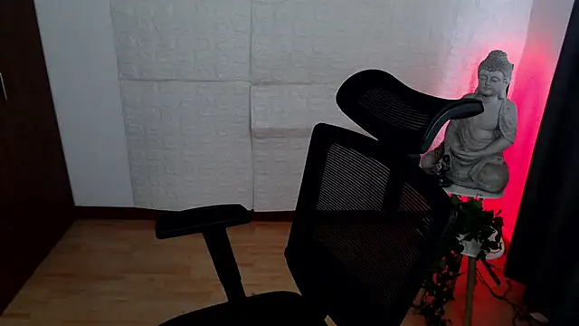 GODDESS EVANS online show from 26, 3, 2026