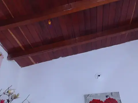 Amara Red online show from 8, 3, 2025