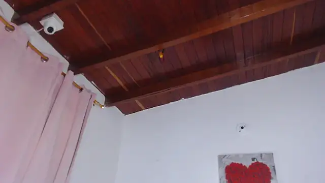 Amara Red online show from 14, 11, 2025