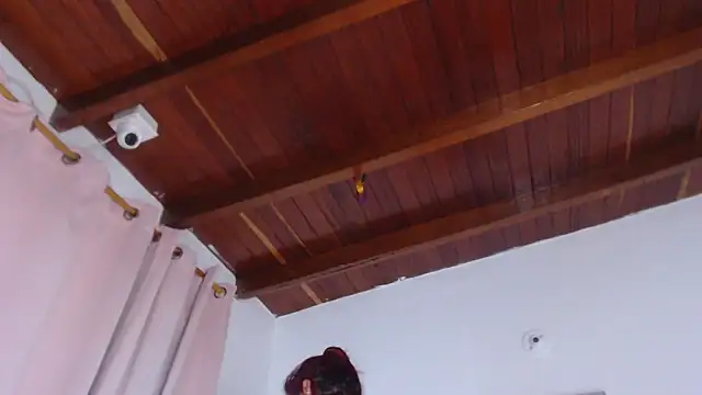 Amara Red online show from 3, 2, 2026