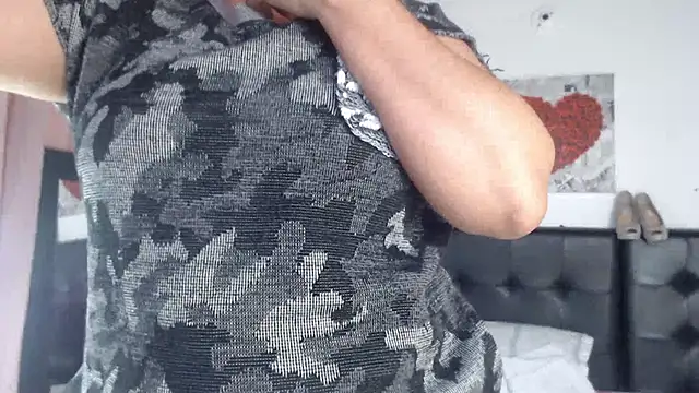 Amara Red online show from 18, 4, 2026