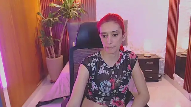 Ruby Your Milf online show from 26, 2, 2025