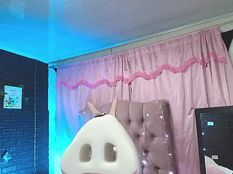 loren tits24 online show from 29, 1, 2025