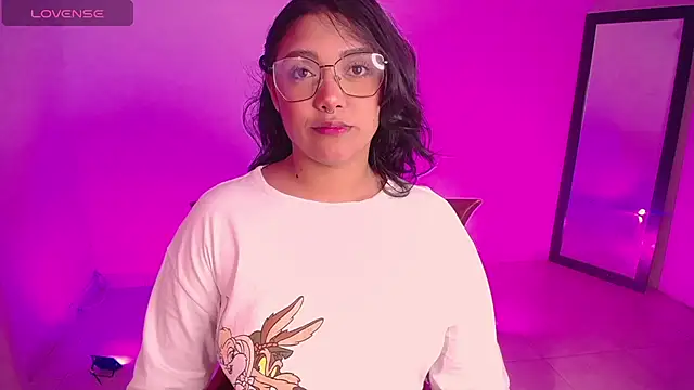 DIANEE 01 online show from 14, 10, 2025