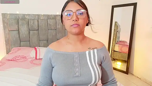 DIANEE 01 online show from 27, 5, 2026