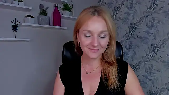 AliciaDesire online show from 28, 7, 2026