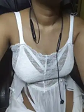 Anjali cute-Pondati online show from 1, 6, 2026