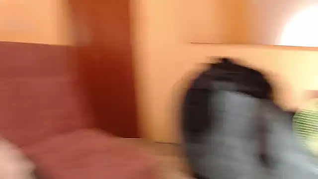 ling ling24 online show from 13, 10, 2025