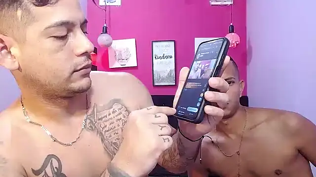 hugecocks hot online show from 20, 5, 2026