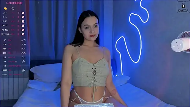  Sweetie  online show from 28, 1, 2025