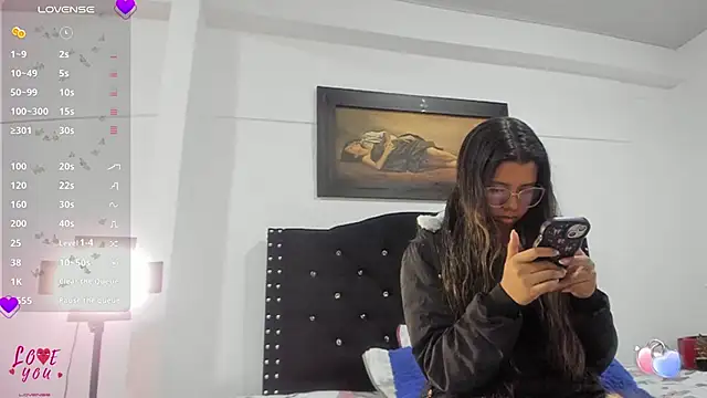 Vahiolet smith online show from 29, 11, 2025