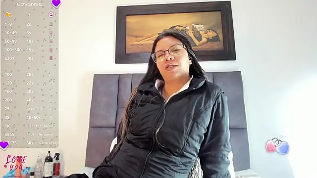 Vahiolet smith online show from 7, 3, 2026