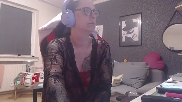 Snapshot of EiskalterEngel74 chatting on 30, 12, 2024 EiskalterEngel74 online show from 30, 12, 2024