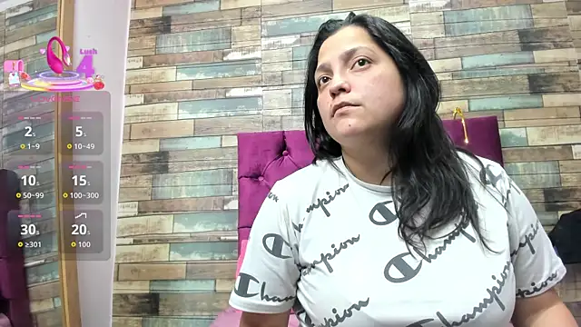 KataleyaStiward online show from 2, 12, 2025