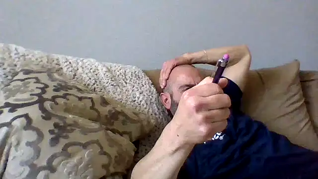 mikeystrong online show from 28, 2, 2025