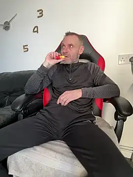 bigkeven4 online show from 7, 1, 2026