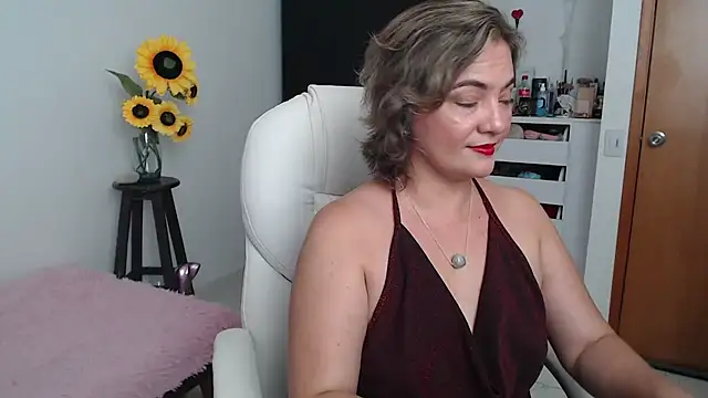 Snapshot of Ghada_milf chatting on 25, 12, 2024 Ghada milf online show from 25, 12, 2024